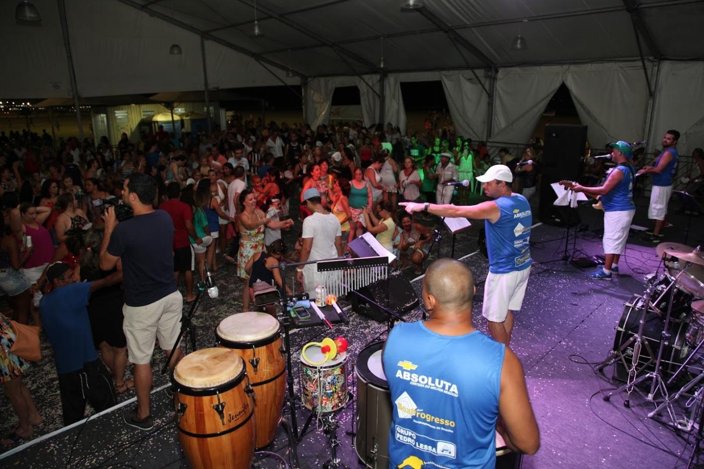 Carnaval de Santos: Folia e Diversão nas Praias da Cidade